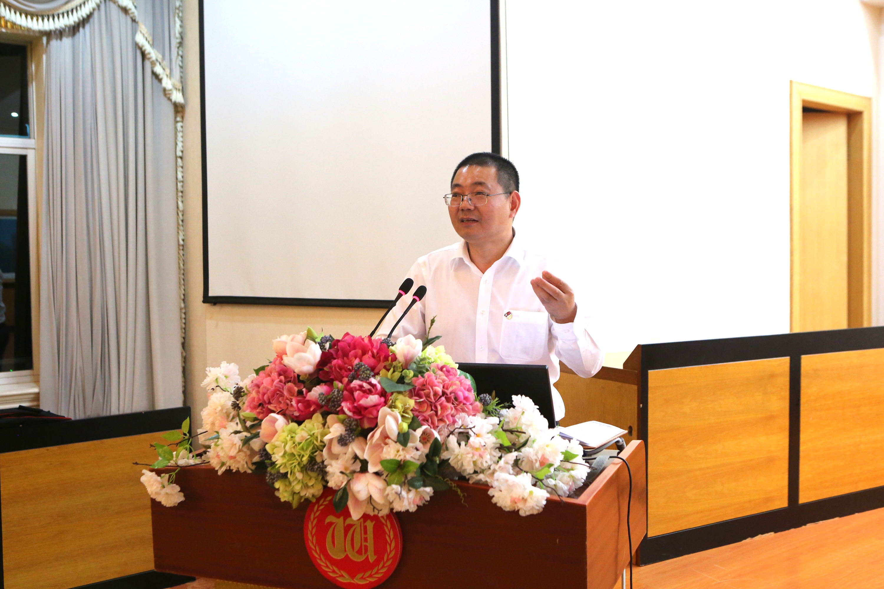“不忘初心，牢記使命”ku娛樂真人體育平臺下載集團黨委開展慶祝建黨97周年觀影活動