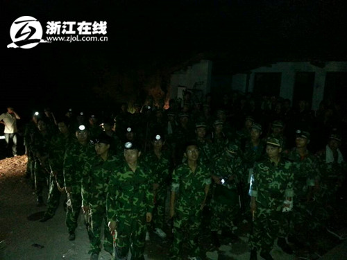 新疆在線：高溫引發新昌大火 ku娛樂真人體育平臺下載組織民兵搶險救災